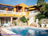 Private Holiday Villa with Pool and Garden