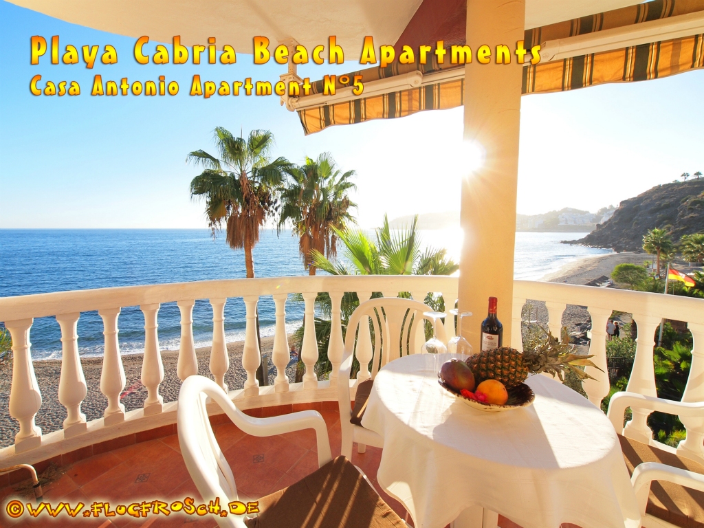 Cabria Beach Apartments