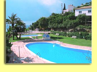 Monte de los Almendros Pool Area